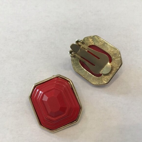 Vintage Costume Jewelry Clip-On Earrings - Picture 7 of 13